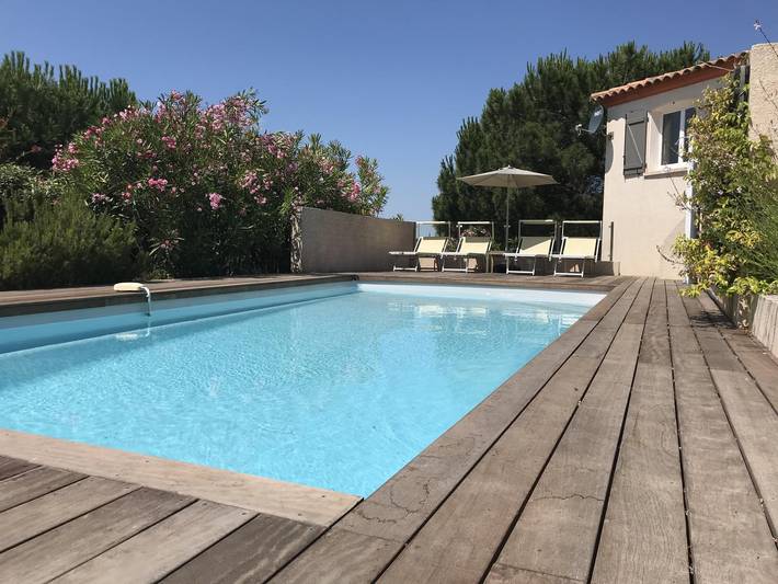 Location de vacances pour 6 personnes, avec sauna ainsi que jardin et piscine, animaux acceptés à Caunes-Minervois - 3