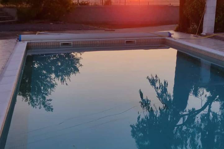 Location de vacances pour 15 personnes, animaux acceptés à Consac