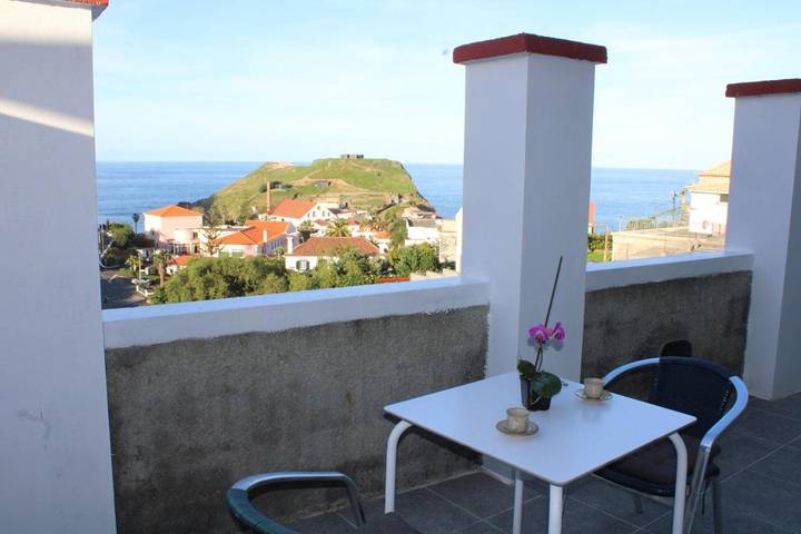 Casa de férias para 2 pessoas, com vista e terraço em Porto da Cruz