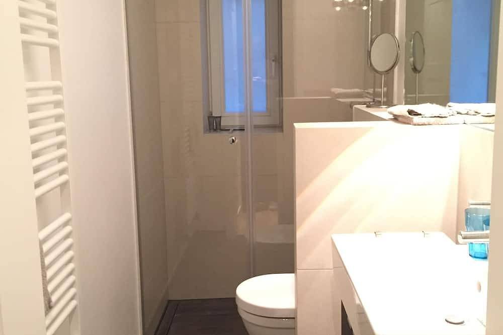 Ganze Wohnung, Zauberhafte Wohnung in Gründerzeit-Villa im Alstertal in Hamburg-Nord, Hamburg