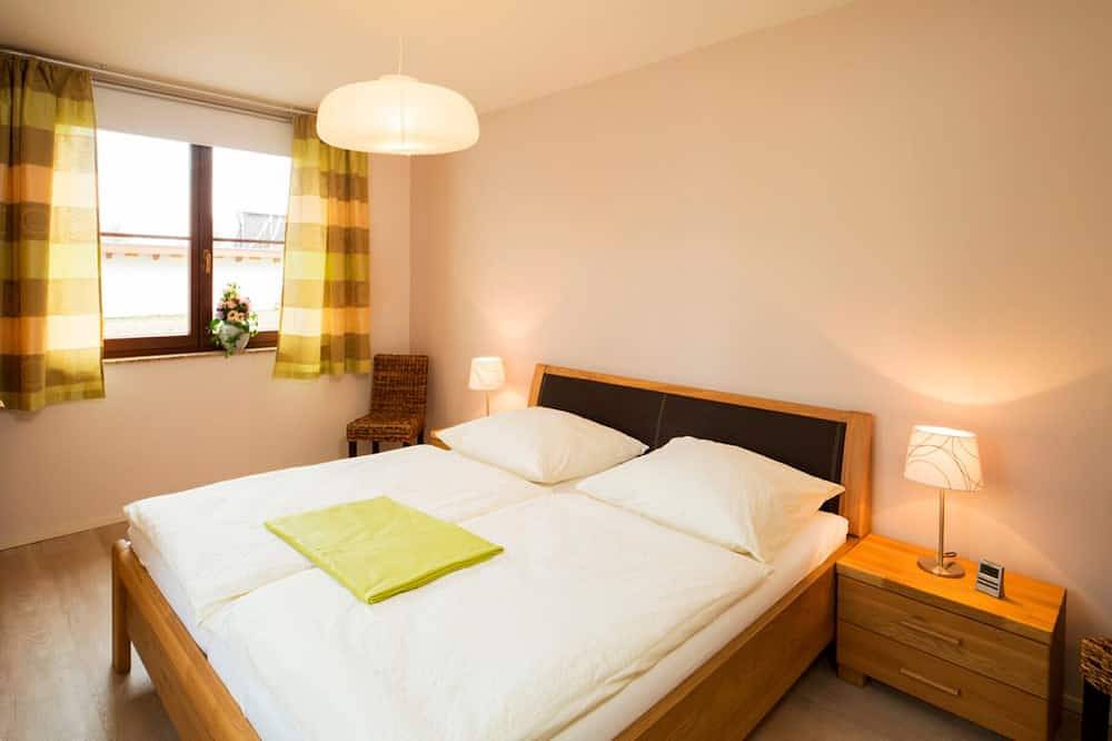 Ganze Wohnung, Ferienwohnung Heide im Gästehaus Bergvilla in Caputh, Schwielowsee