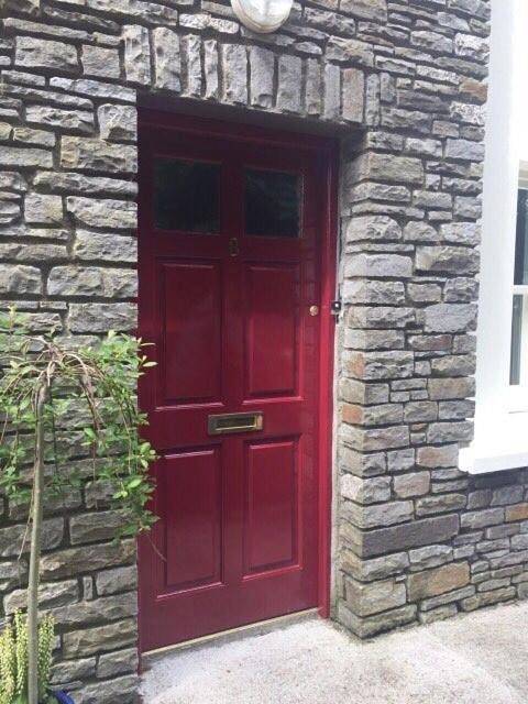 Modern Home in the Heart of Rosscarbery Village in Skibbereen-West Cork, Rosscarbery