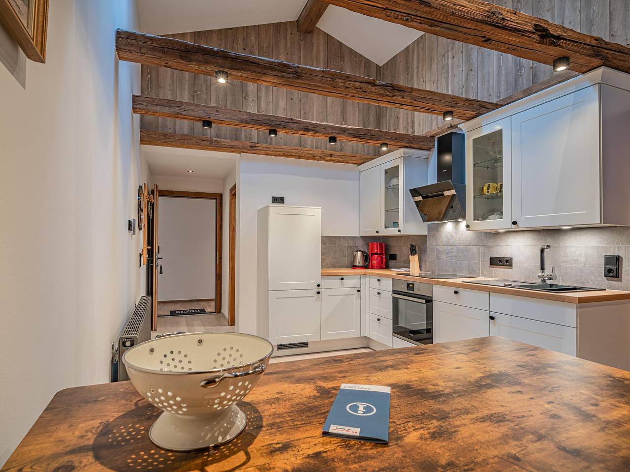 Ganze Wohnung, Urige Bauernhof-Ferienwohnung Nähe Skibus in Hopfgarten im Brixental, Kaisergebirge