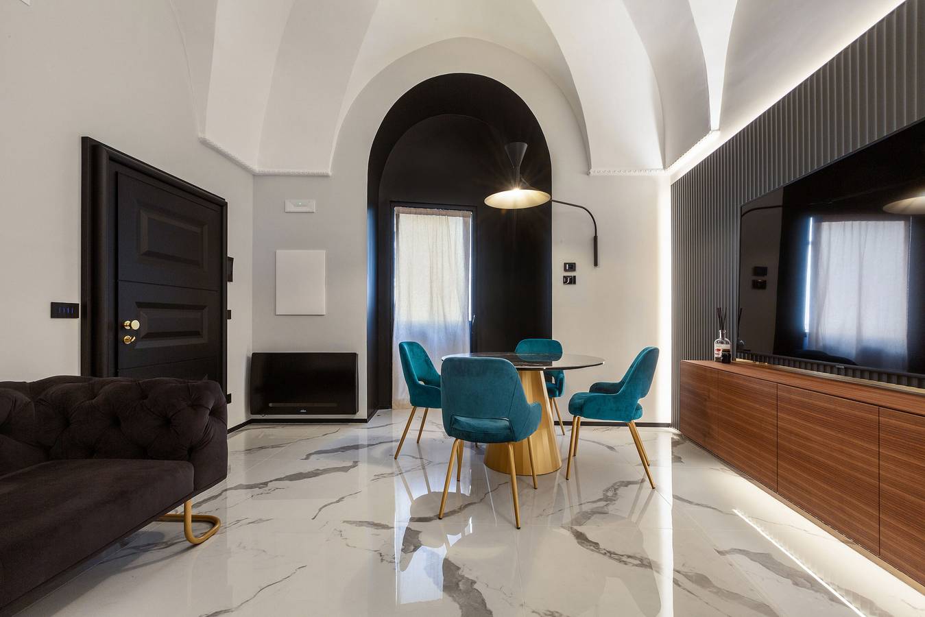 The White Escape Suite a Ostuni by Barbarhouse in Ostuni, Salento