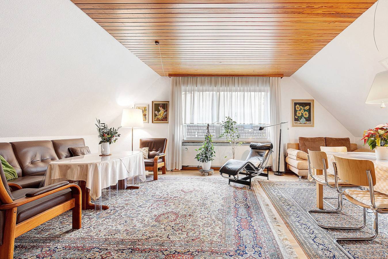 Ganze Wohnung, Haus Erna am Deister Ferienwohnung mit Garten und Hütte, E-Auto-Ladestation in Barsinghausen, Hannover und Umgebung