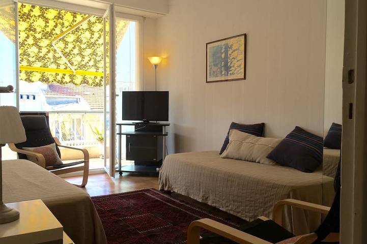 Gîte pour 3 personnes, avec terrasse dans Office De Tourisme Et Des Congres De Nice - 2