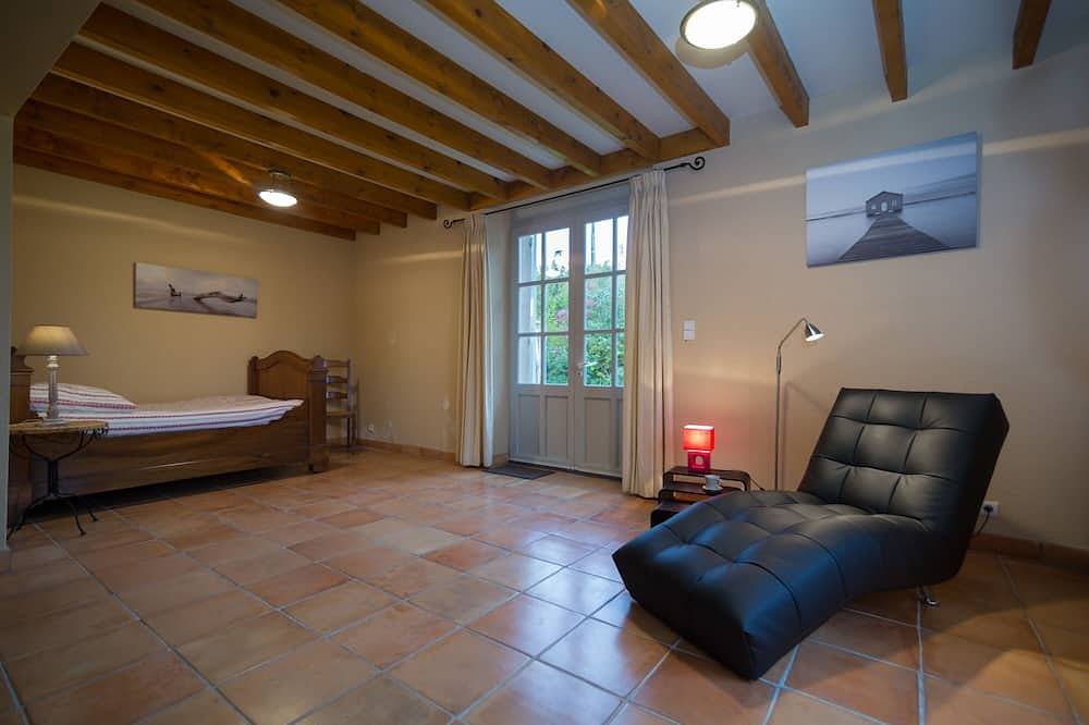 Grande maison de charme 11 personnes – 40 min de Bordeaux in Plassac, Région de Blaye