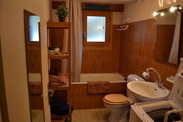 Chalet pour 5 personnes, avec terrasse et jardin, animaux acceptés à Les Contamines-Montjoie - 4