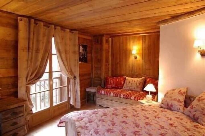 Gîte pour 6 personnes, avec jardin et sauna dans Courchevel 1300 (Le Praz) - 2