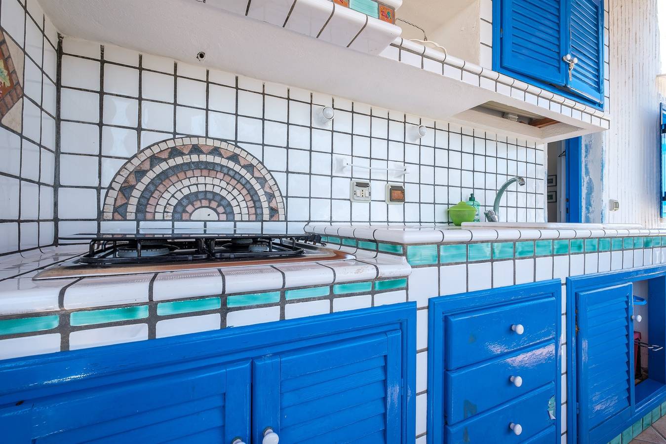 Vacation Home "Jerà C18 Bis Vista Mare" with Sea View, Private Terraces & Wi-Fi in Vulcano