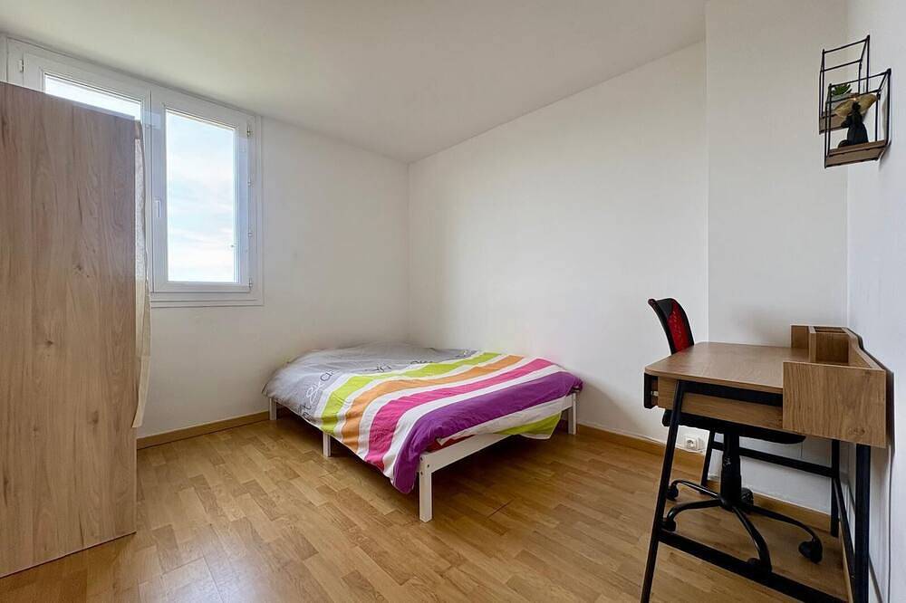 Ganze Wohnung, Superb 3-bedroom apartment 2 steps from the 24H racetrack in Le Mans, Sarthe