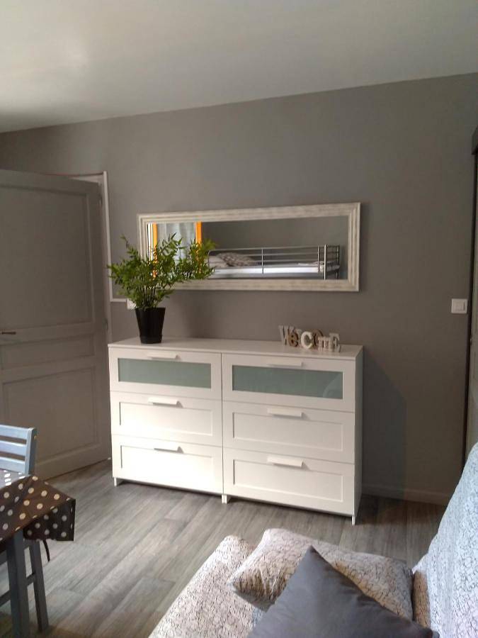Appartement entier, Les Studios proche du Mont Ventoux in Mazan, Parc naturel régional du Mont-Ventoux