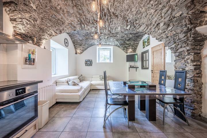 Ganze Wohnung, Ferienwohnung 'Breizh Chalet - 6 Personnes' mit Bergblick, Privatem Garten und Wi-Fi in Saint-Colomban-des-Villards, Region Saint-Jean-de-Maurienne