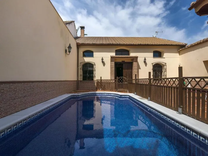 Casa de vacaciones para 12 personas, con piscina y terraza, Se admiten mascotas - 1