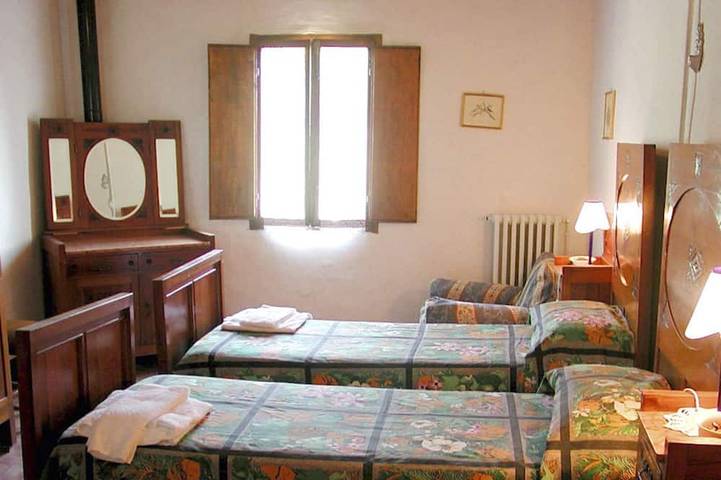 Location de vacances pour 13 personnes, avec piscine et jardin, animaux acceptés à Buonconvento - 3