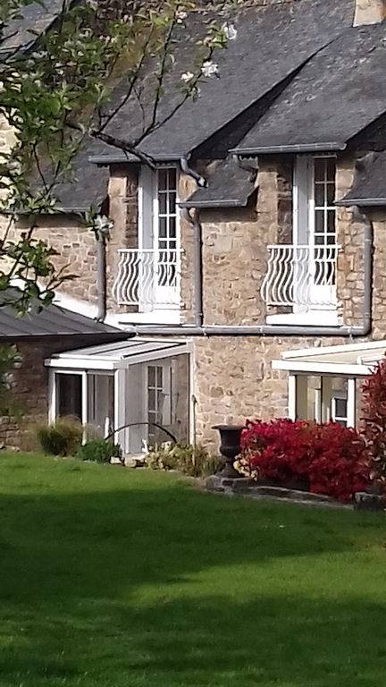 Gîte pour 4 personnes, avec terrasse et jardin
