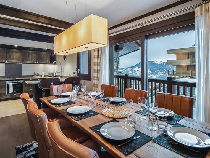 Apartamento entero, Elegante apartamento central con chimenea y aparcamiento en Courchevel in Courchevel 1650 (Moriond), Saint-Bon-Tarentaise