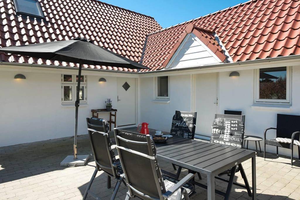 Ferienhaus in Nymindegab mit Whirlpool & Hund – Urlaub an der Nordsee in Nymindegab, Holmsland Klit