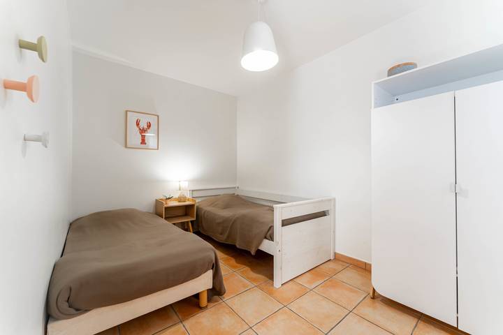 Gîte pour 4 personnes, avec jardin, adapté aux familles à Naujac-sur-Mer - 2