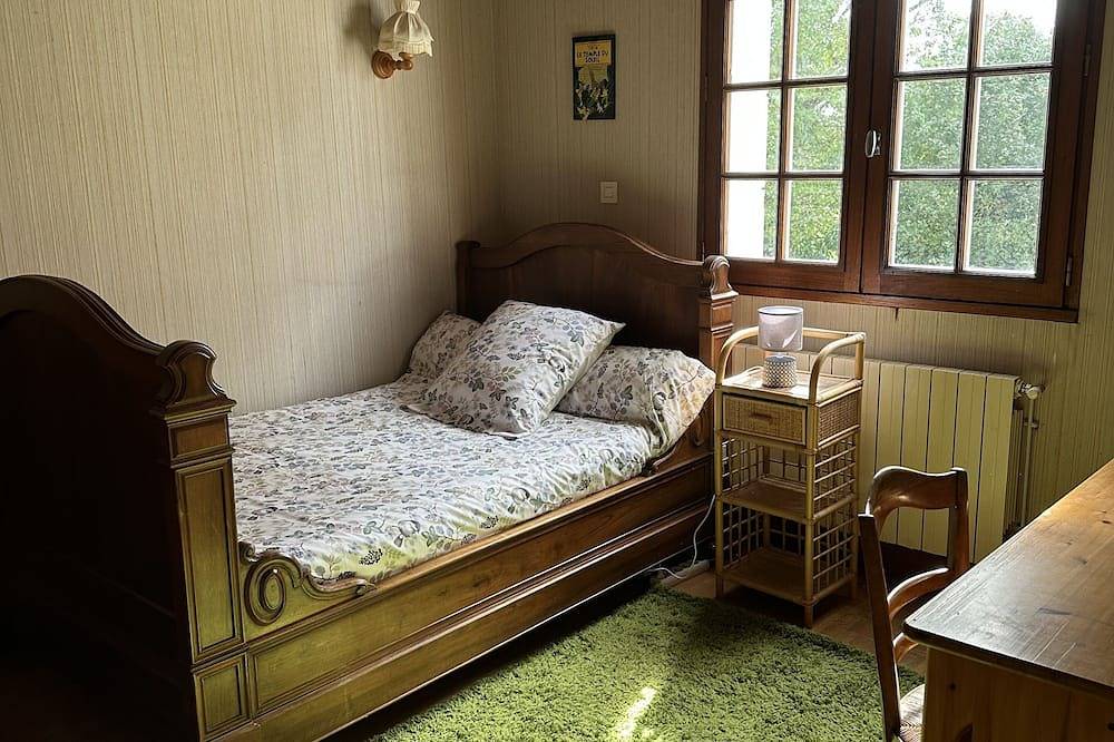 Maison de campagne cosy dans la verdure in Champniers, Charente