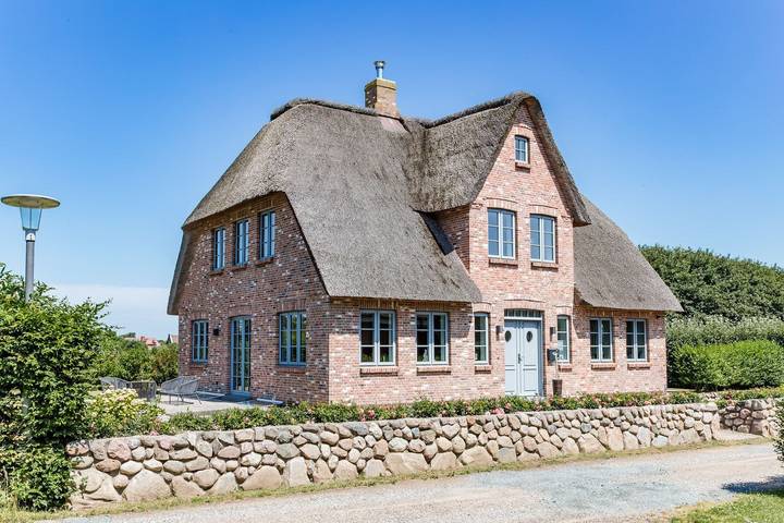 Ferienhaus für 6 Personen, mit Sauna und Garten sowie Whirlpool auf Föhr - 2