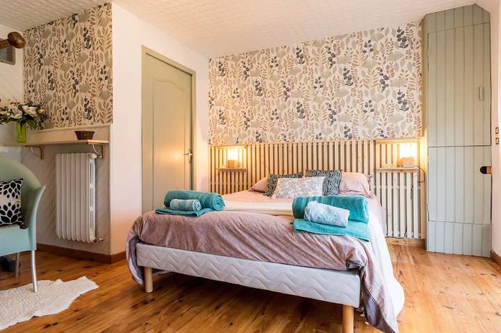 Gîte pour 10 personnes, avec jardin à Saint-Molf - 2