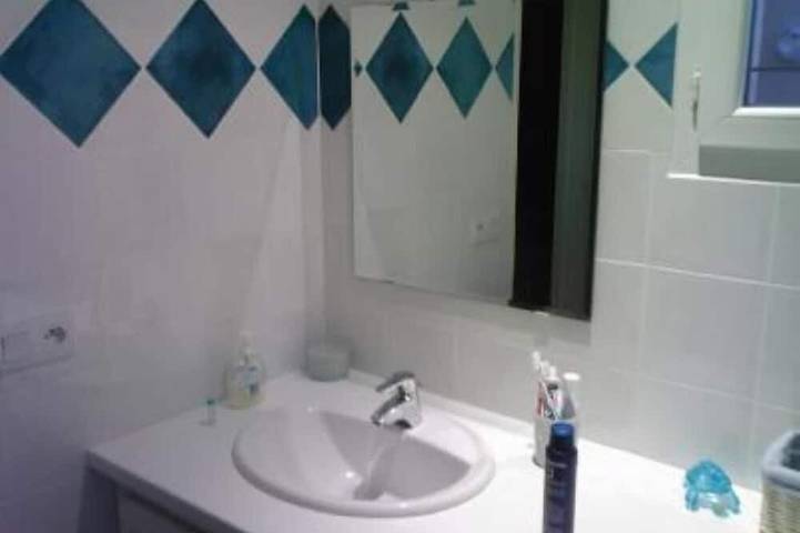 Gîte pour 4 personnes, avec balcon dans Sainte-Lucie de Porto-Vecchio - 4