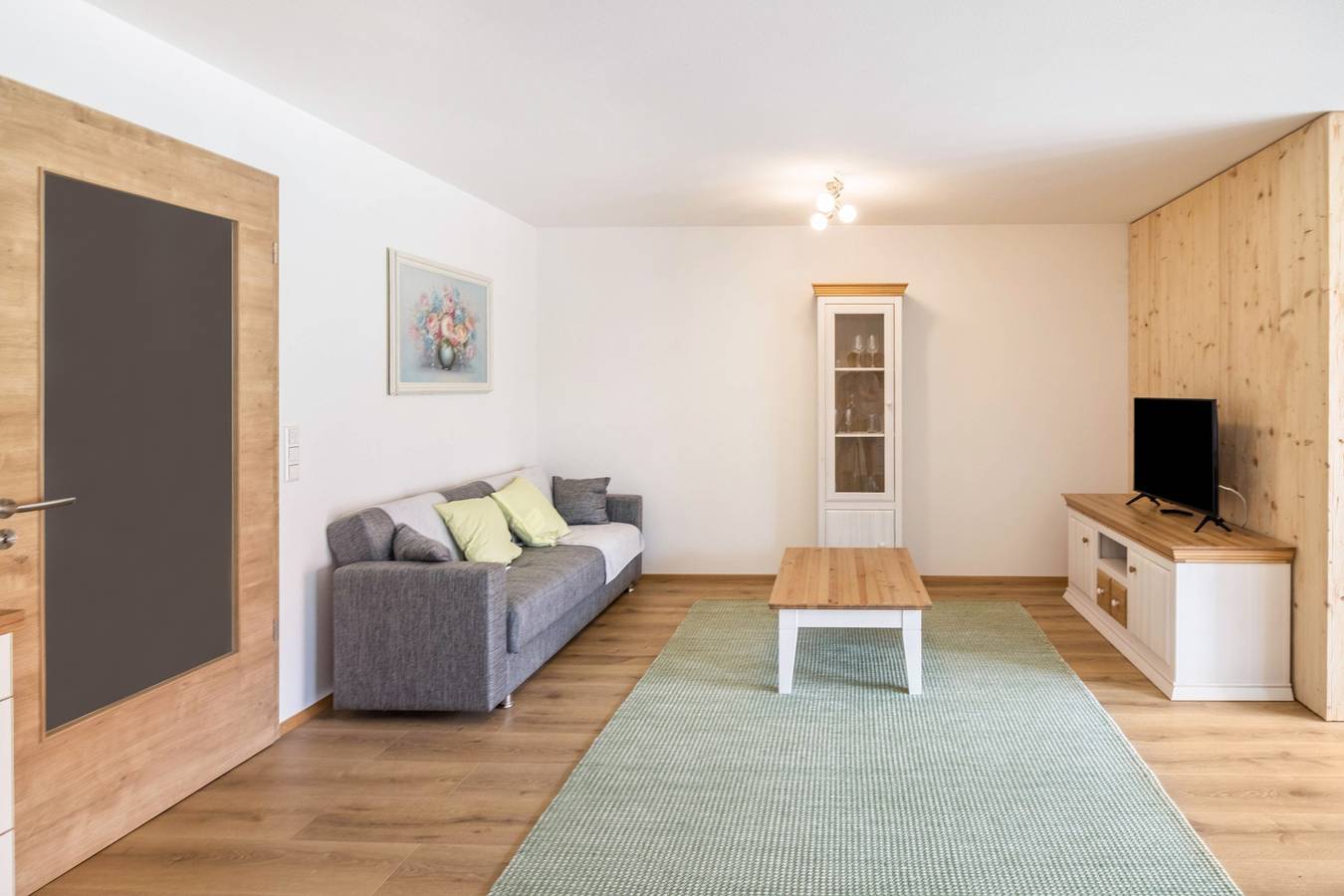 Entire apartment, Apartment Häfele 1 with Wi-Fi & Terrace, Family friendly in Ziegelbach, Bad Wurzach