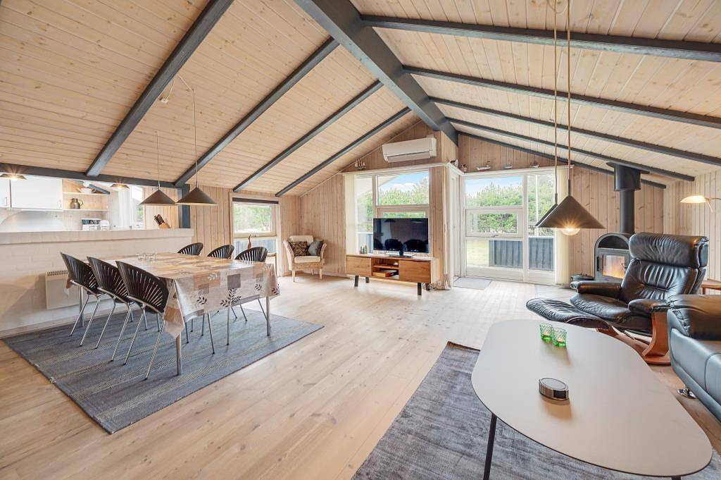 Schönes Nichtraucherhaus mit Whirlpool und Sauna auf grossem gepflegten Grundstück  in Vejers Strand, Varde
