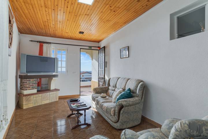 Location de vacances pour 6 personnes, avec jacuzzi et balcon à Caniçal - 3