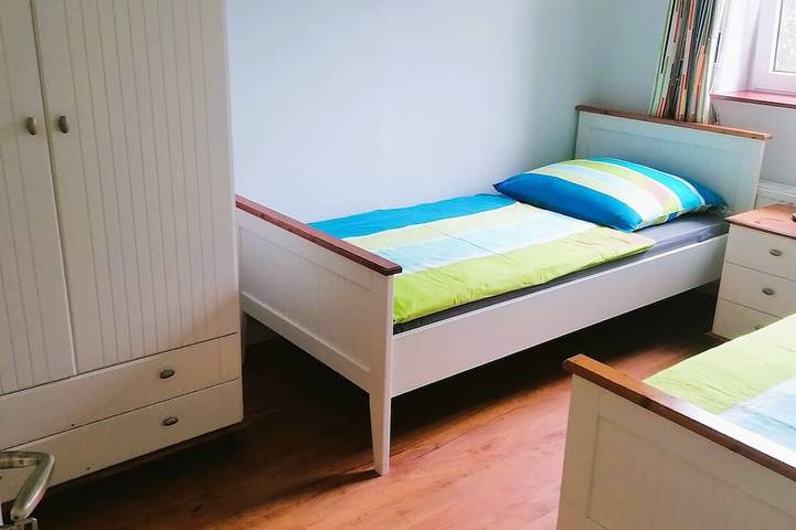 Entire apartment, Tastefully decorated - Husum / North Sea - 200m from the sea - 2-6 people in Simonsberg, North Friesland