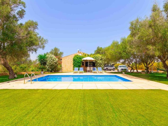 Wunderwunderschöne Finca mit prschöne Finca mit privatem Pool in Santa Margalida in Santa Margalida, Mallorca Norden
