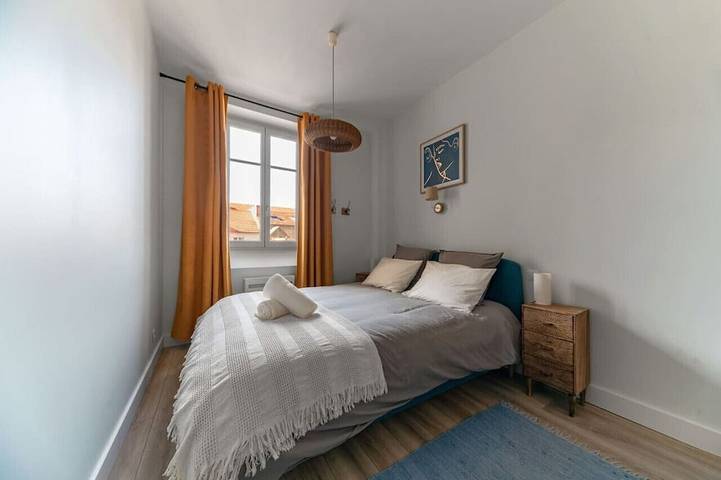 Ganze Wohnung, Design-Apartment im Stadtzentrum nahe Thermen in Vichy, Vichy und Umgebung