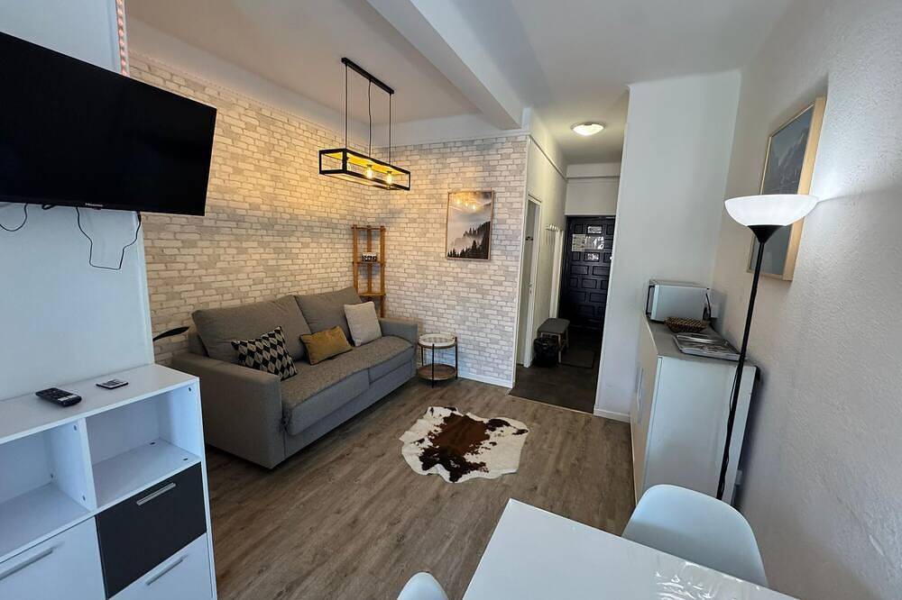 Entire apartment, Apartaments Moblats Pas - Apartaments 1chbr 3/4 pers in Pas de la Casa, Grandvalira