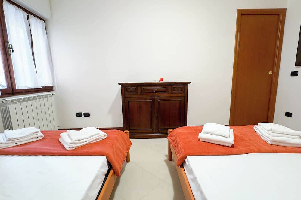 Ganze Wohnung, Hellen House - Zwei Schlafzimmer Wohnung, Schläft 6 in Sottomarina, Chioggia