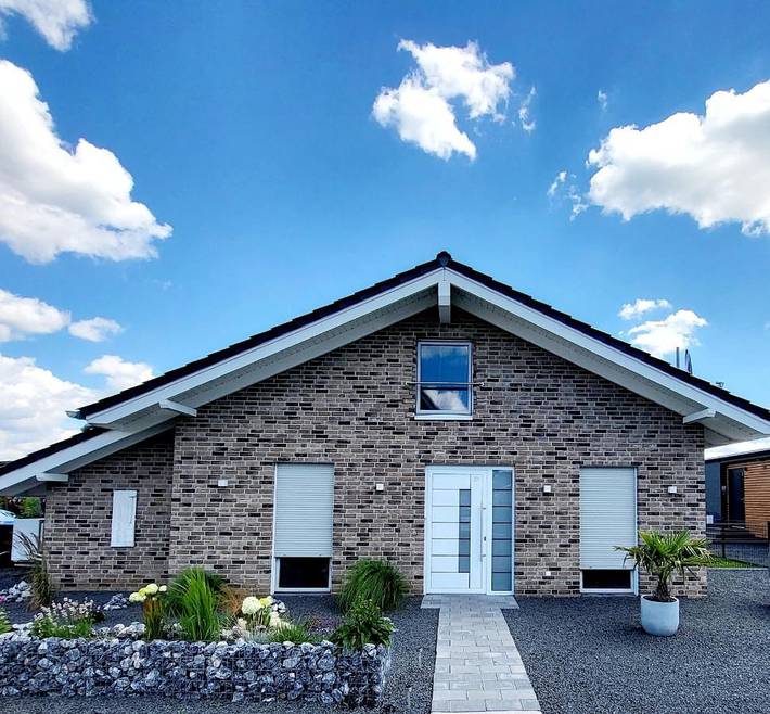 Ferienhaus für 5 Personen, mit Terrasse und Garten sowie Ausblick