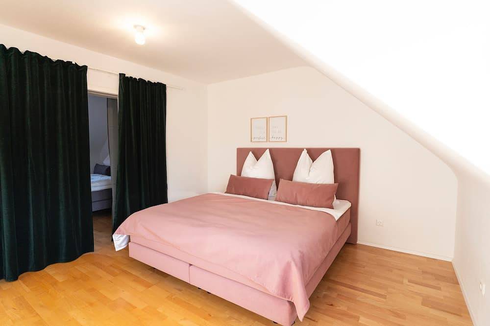 Apartamento entero, Seerose, City apartment, 5 minutes from the train station, 6 persons, 3 bedrooms in Ulm, Suabia