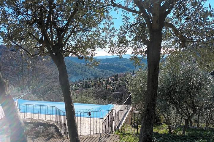 Location de vacances pour 6 personnes, avec jardin et terrasse à Bargemon - 4