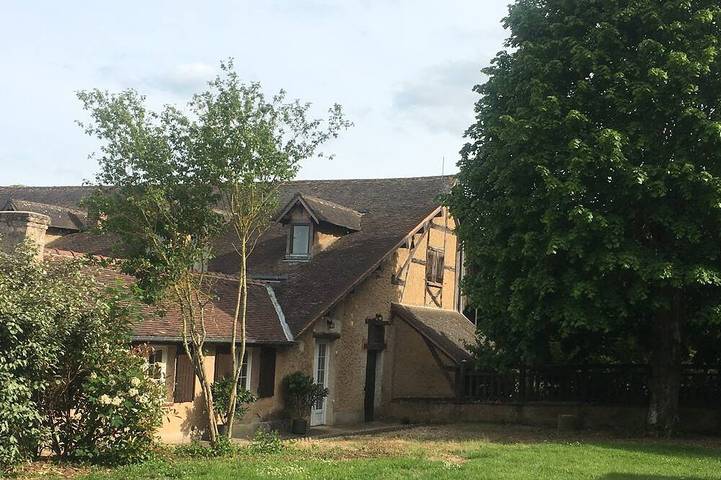 Gîte pour 17 personnes, avec jardin et piscine dans Saint-Georges-Motel