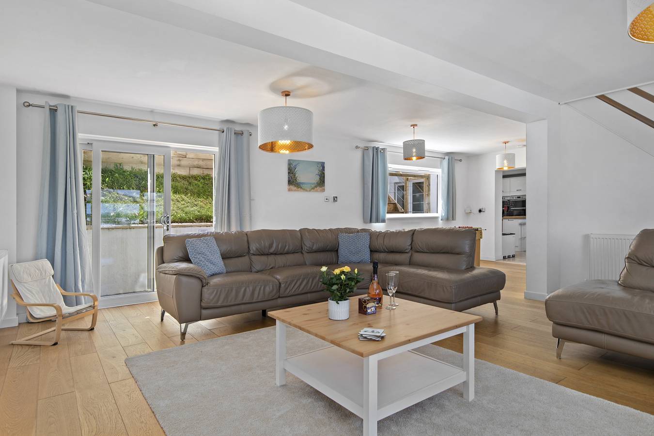 Am Byth - Spectacular Sea Views and Hot Tub in Saundersfoot, Pembrokeshire