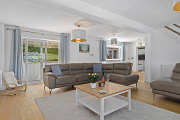 Cottage for 12 People in Saundersfoot, Pembrokeshire, Photo 2