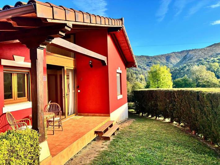 Casa rural para 4 personas, con vistas y jardín en Rionansa - 2