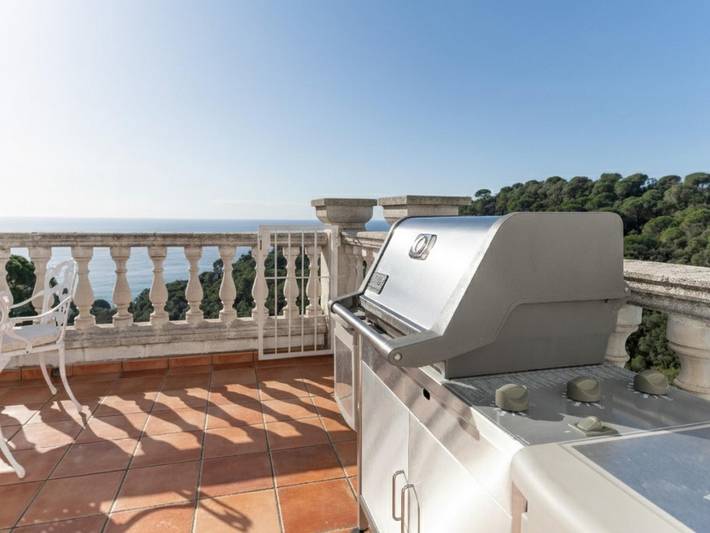 Villa voor 7 personen met terras in Santa Maria de Llorell, Tossa de Mar