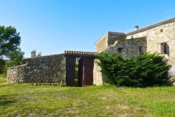 Gîte pour 8 personnes, avec jardin et balcon à Sécheras