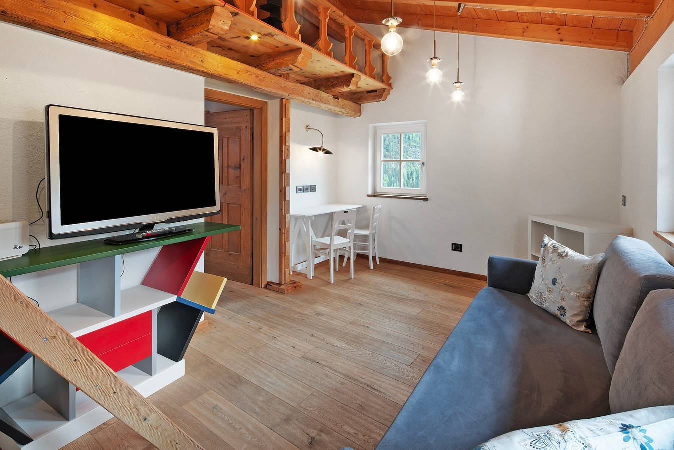Chalet "Dolomites Pian" avec vue sur les montagnes et Wi-Fi in Canazei, Dolomiti Superski