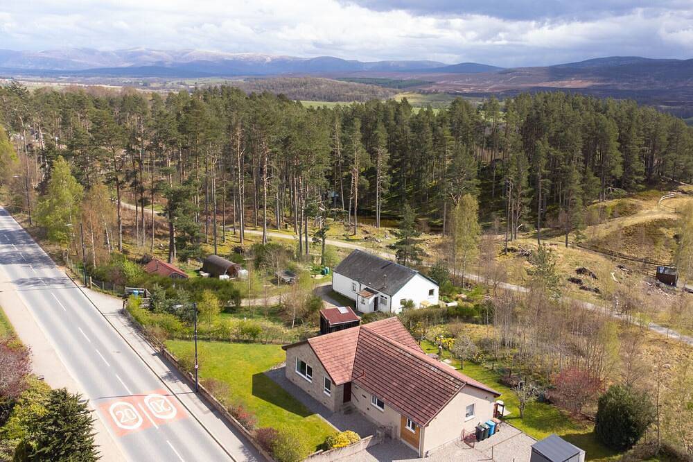 Killiechangie House the Cairngorms in Newtonmore, Highlands