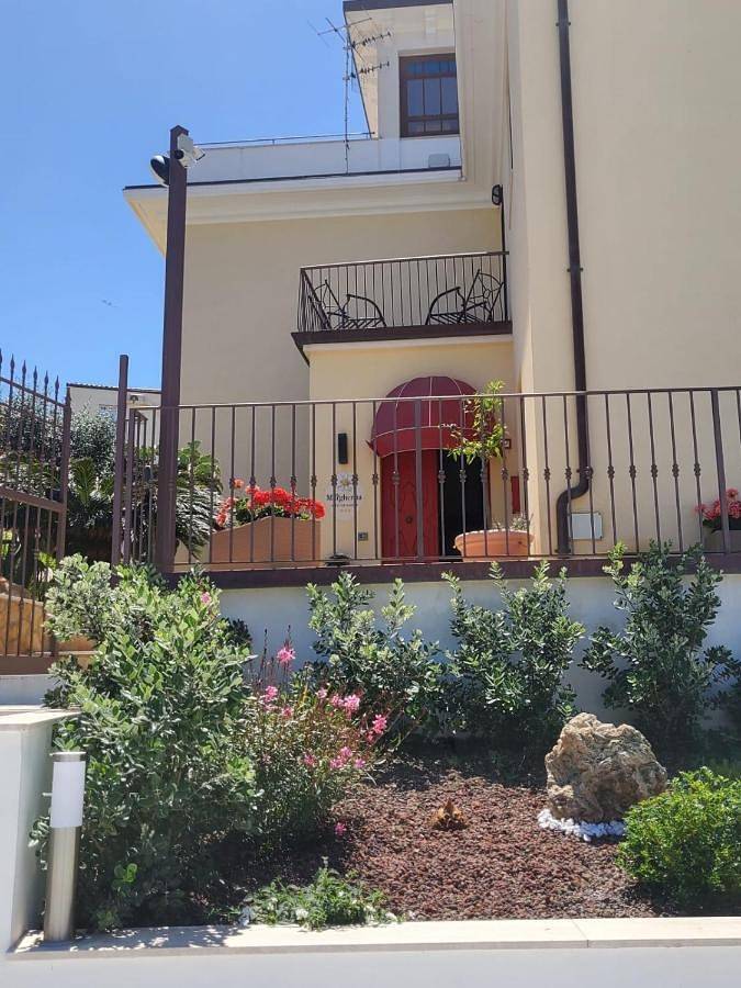 Chambre d’hôte pour 2 personnes, avec jardin ainsi que vue et piscine à Cefalù - 3