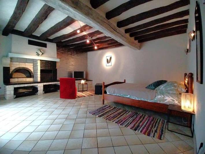 Gîte pour 4 personnes, avec jardin dans Saint-Georges-sur-Arnon