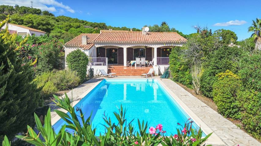 Location de vacances pour 6 personnes, avec Terrasse et Jardin