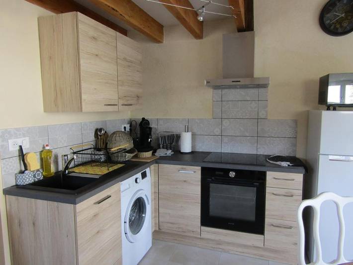 Location de vacances pour 6 personnes, avec terrasse à Cercy-la-Tour - 4
